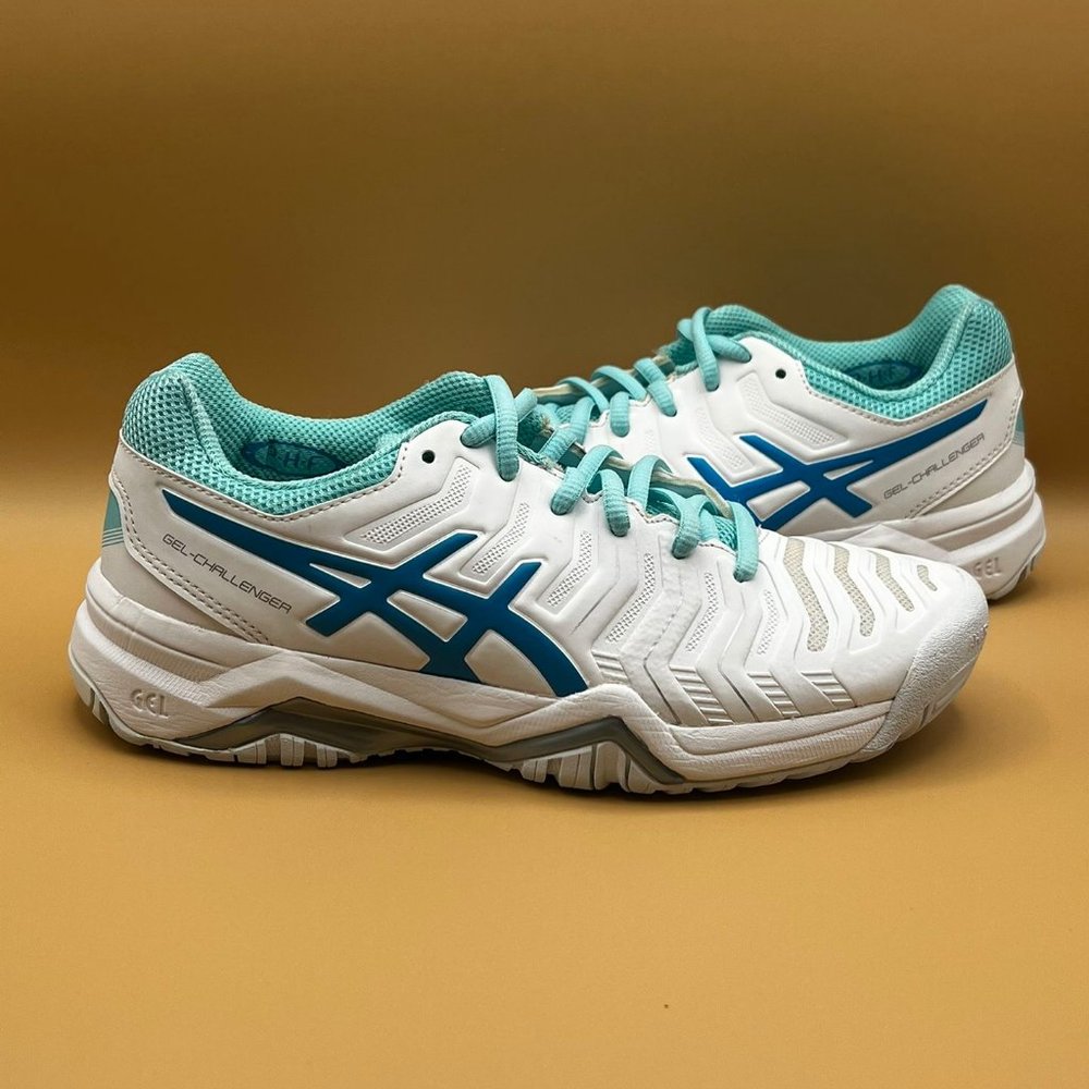 Asics Gel Challenger 11 Tennis Shoe - Women’s Size 6 (E753Y-0143) White Aqua